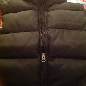 Gap kids puffer vest size 10
